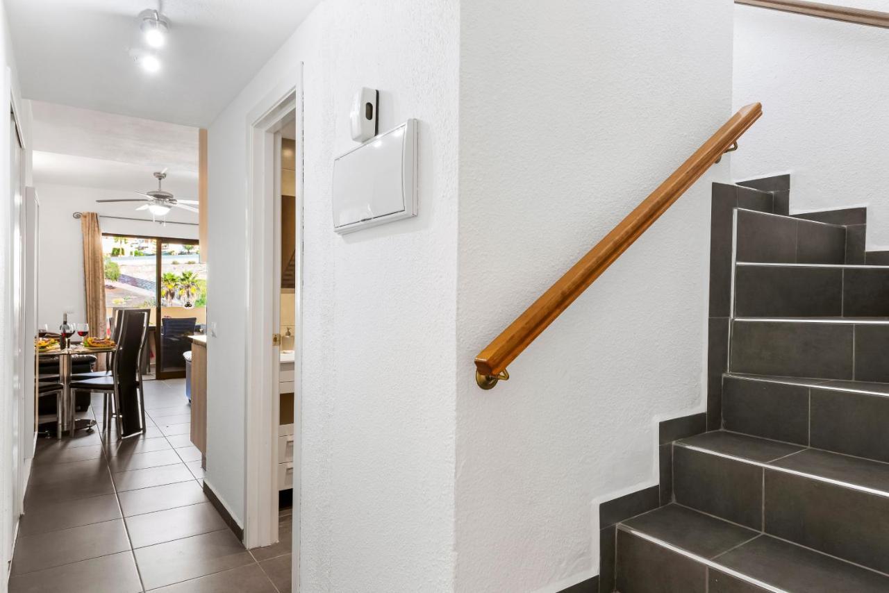 Panoramic 2 Bed Penthouse Lejlighed Los Cristianos  Eksteriør billede