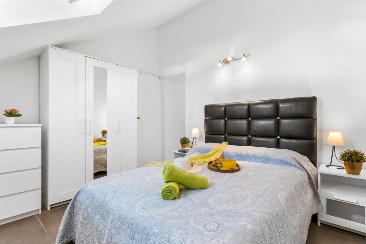 Panoramic 2 Bed Penthouse Lejlighed Los Cristianos  Eksteriør billede